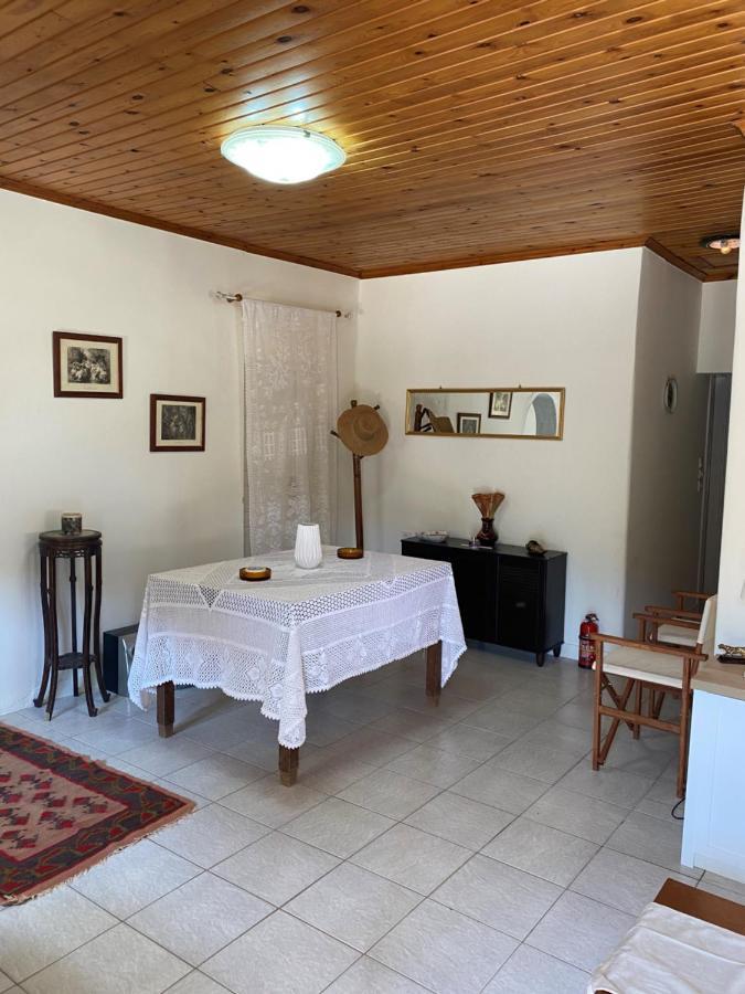 Lena'S Traditional Villa Αγία Ευφημία Εξωτερικό φωτογραφία